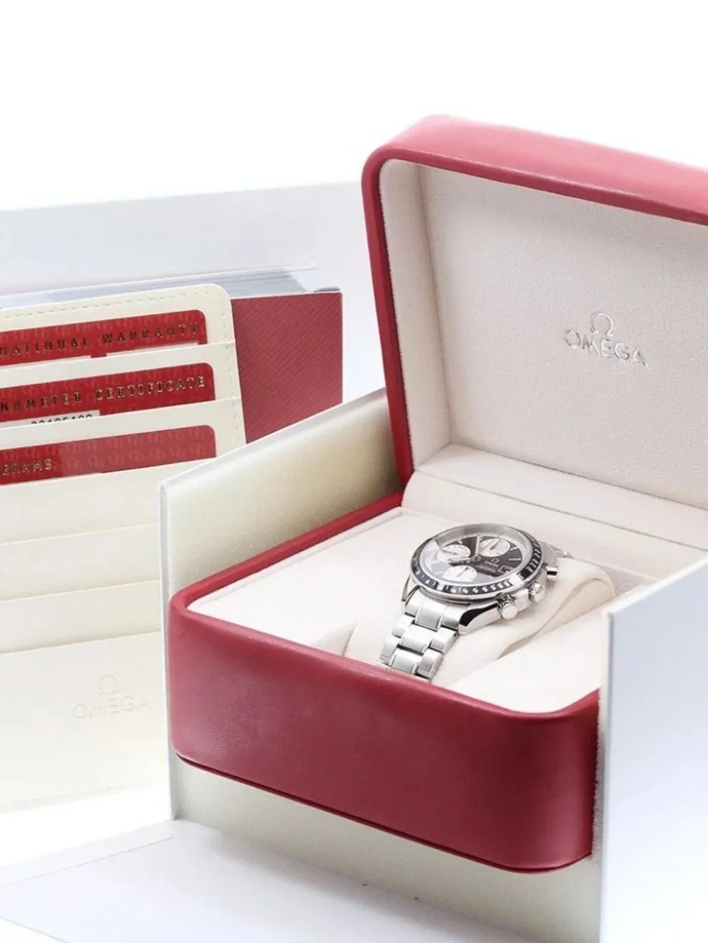 Omega brand	omega model	speedmaster
